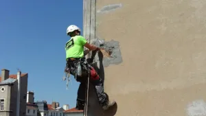 Sas Les gars du vide (travaux en hauteur) à Saint-Just-Malmont