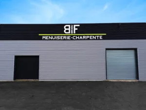 Brodu Frederic (Menuiseries – Charpente – Fermetures) à Couëron