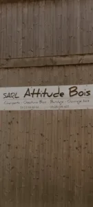 Attitude Bois à Beugnon-Thireuil