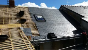 Artisan R.E. Toiture à Villevaudé