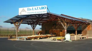MCA LAZARO SAS à Bizeneuille
