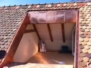 Favre-toiture – Charpente, Menuiserie, Couverture à Larringes