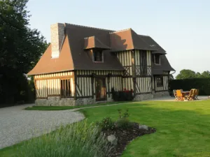 LES MAISONS TESSEL à Bernay