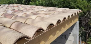 Eco-Batipro couvreur nettoyage de toiture urgence fuite 24/24 à Hyères
