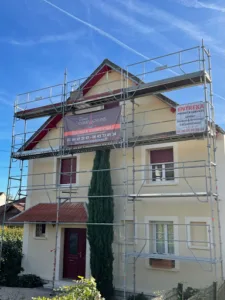 Zingueur à Paris Depuis 1991 – Les Maîtres Compagnons – Couvreur Zingueur Ardoisier 75008 Paris à Paris