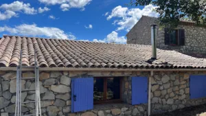 Couvreur 06 / Les Compagnons de Saint-Paul 06 / Réparation Ou Changement De Toiture 06 à St Paul de Vence