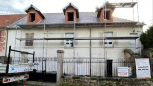 Artisan Couvreur 91 BESNE RENOVATION à Villejust