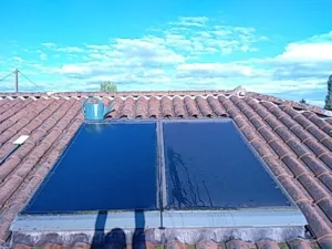 Toit And Sun à Viriat