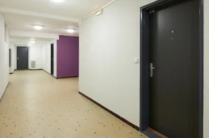 BR Menuiserie à Drap