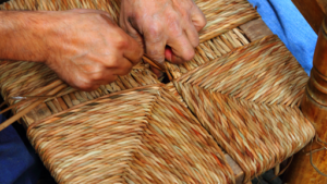 MARYVONNE BERTUZZI-Fabricant de meubles à Liffol-le-Grand