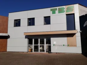 TBS – Techniques Bois Systemes à Chatte