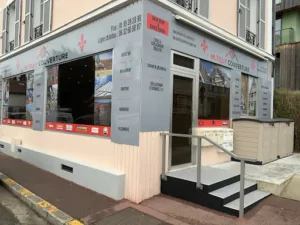 M.Tilly couverture | Couvreur Maisons Lafitte | Show Room Espace Conseil à Maisons-Laffitte