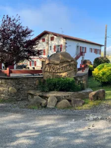 CHARPENTE COUVERTURE MENUISERIE DE LA NIVELLE à Saint-Pée-sur-Nivelle