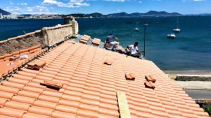AR Couverture à Toulon