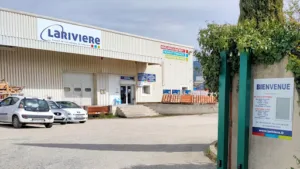 Lariviere à Aubagne