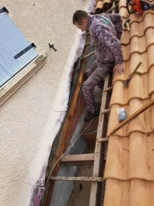 RJ COUVERTURE TOITURE 34 à Lunel