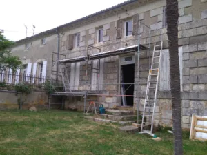 Feugnet Christophe – Partenaire Arcades et Baies à Saint-Thomas-de-Conac
