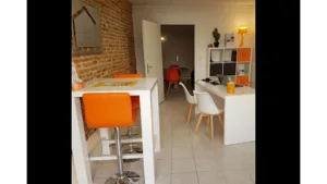 La Maison Des Travaux à L'Isle-Jourdain