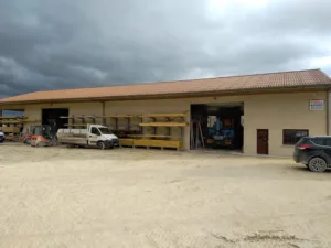 Bourret René et Fils SARL à Saint-Félicien