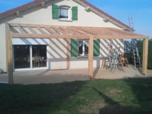 Cl Bois à Chazelles-sur-Lavieu