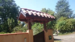 L’atelier du toit à Lescure-d'Albigeois