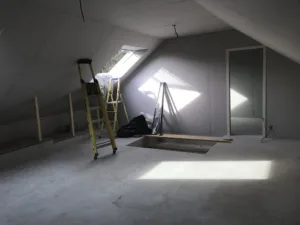 AM RENOV / Aménagement de combles / installateur de velux / rénovation dintérieur à Chaumes-en-Brie