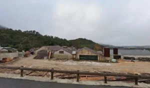 Bois et Constructions à Séranon