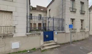 SOCIETE DE CHARPENTE TRADITIONNELLE (S C T) à Melun